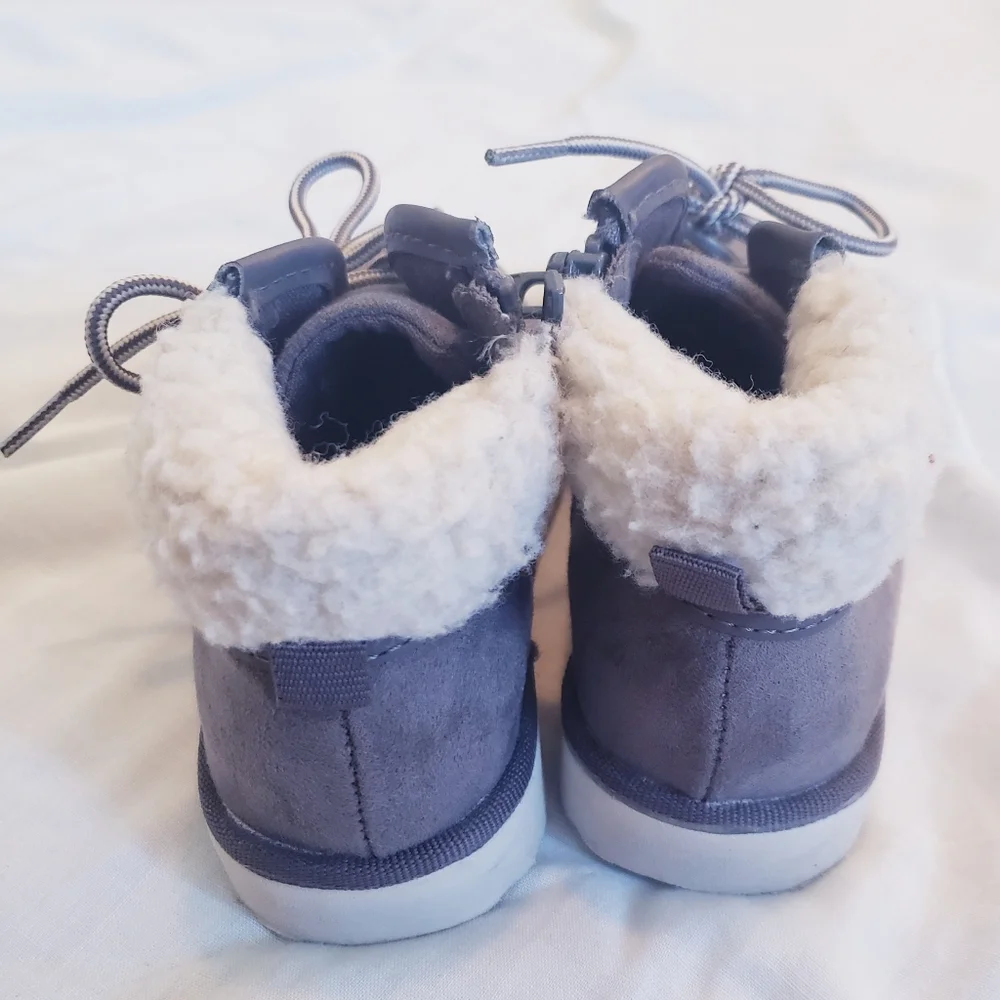 Toddler Boys Size 9 Gray Faux Suede Boots